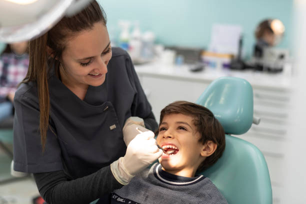 Best Emergency Wisdom Teeth Removal in Fredonia, WI